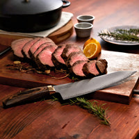 Suncraft kokkiveitsi 20 cm, tarkka SG2-terä, täydellinen lihan leikkaamiseen, pakkapuinen kahva ja japanilainen laatu.