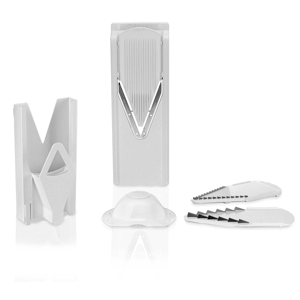 Börner V3 Mandoliini ja Multibox erillisinä osina, mukana viipalointiterät, suikaleterät ja turvapidike.