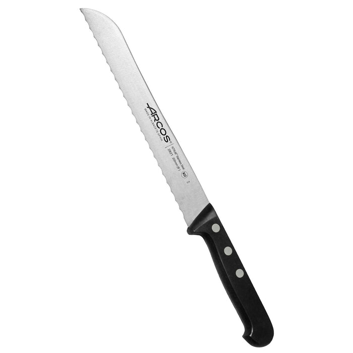 Arcos leipäveitsi 20 cm sahalaitaisella Nitrum-terällä ja ergonomisella POM-kahvalla. Ammattitason keittiötyökalu leivän leikkaamiseen.