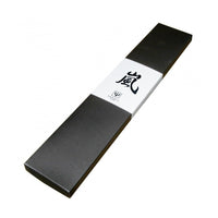 Yaxell Zen paistiveitsi 23 cm – tyylikäs musta lahjapakkaus japanilaiselle damaskiteräveitselle, täydellinen premium-lahja.