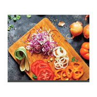 Börner V6 Mandoliinilla viipaloidut vihannekset: tomaatti, sipuli, paprika ja kaali, täydellinen salaatteihin ja ruoanlaittoon.