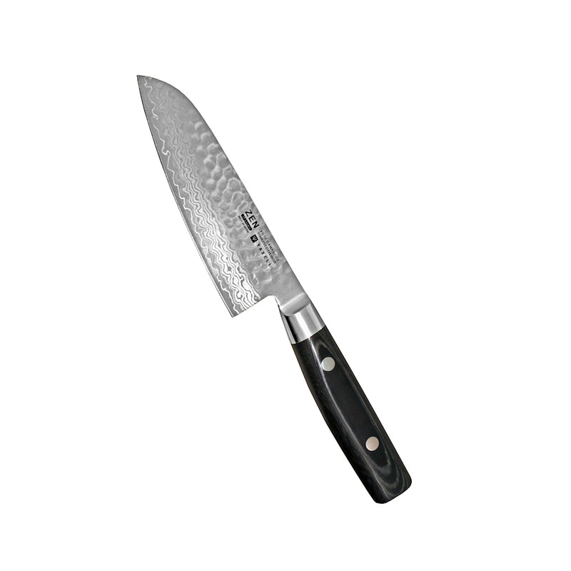 pieni santoku veitsi kasvisten paloitteluun. Taontajäljet antavat ykslöllisen ulkonäön jota damaskus kerrosten rajat korostavat