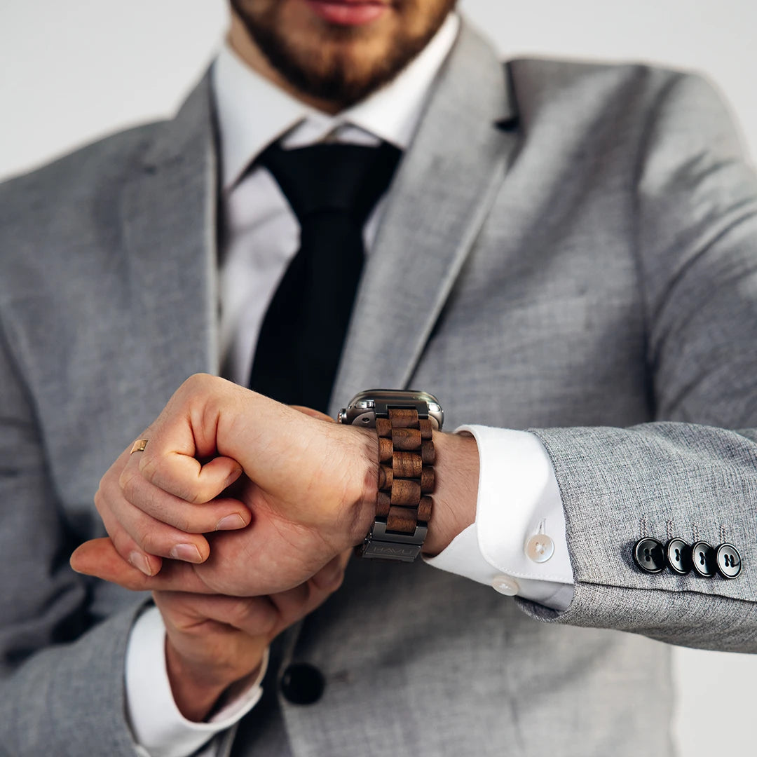 Apple Watch Ultra -ranneke, pähkinäpuu