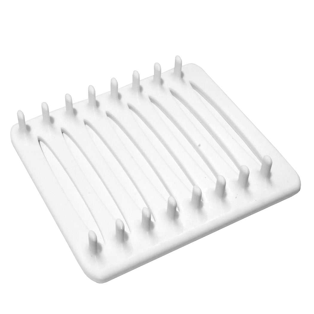 Veitsikauppa Teline 8:lle Lautaselle